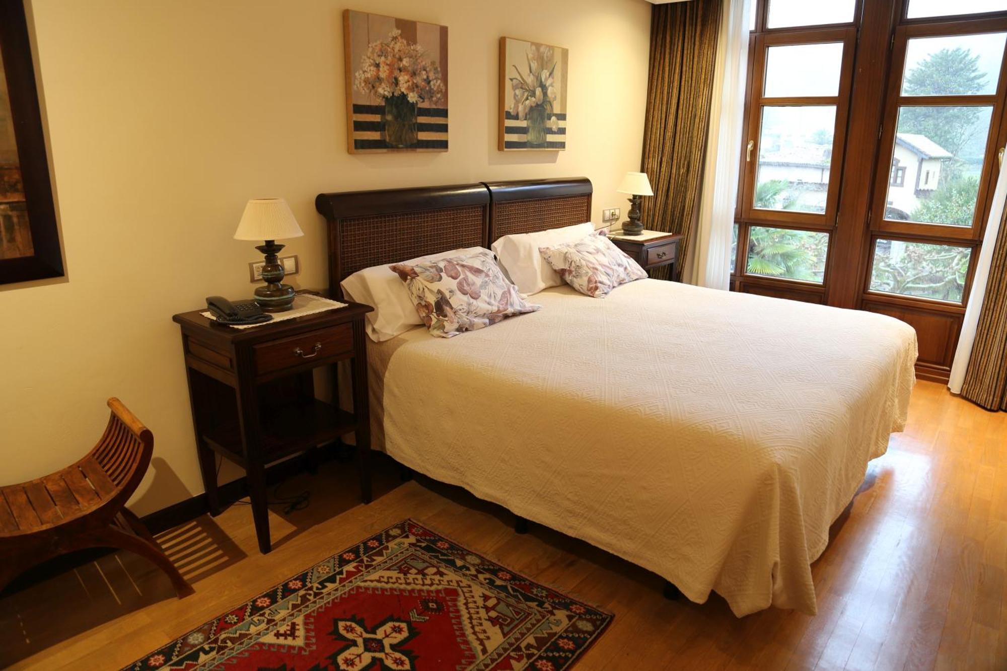 Apartamentos La Pontiga *** Infiesto Habitación foto