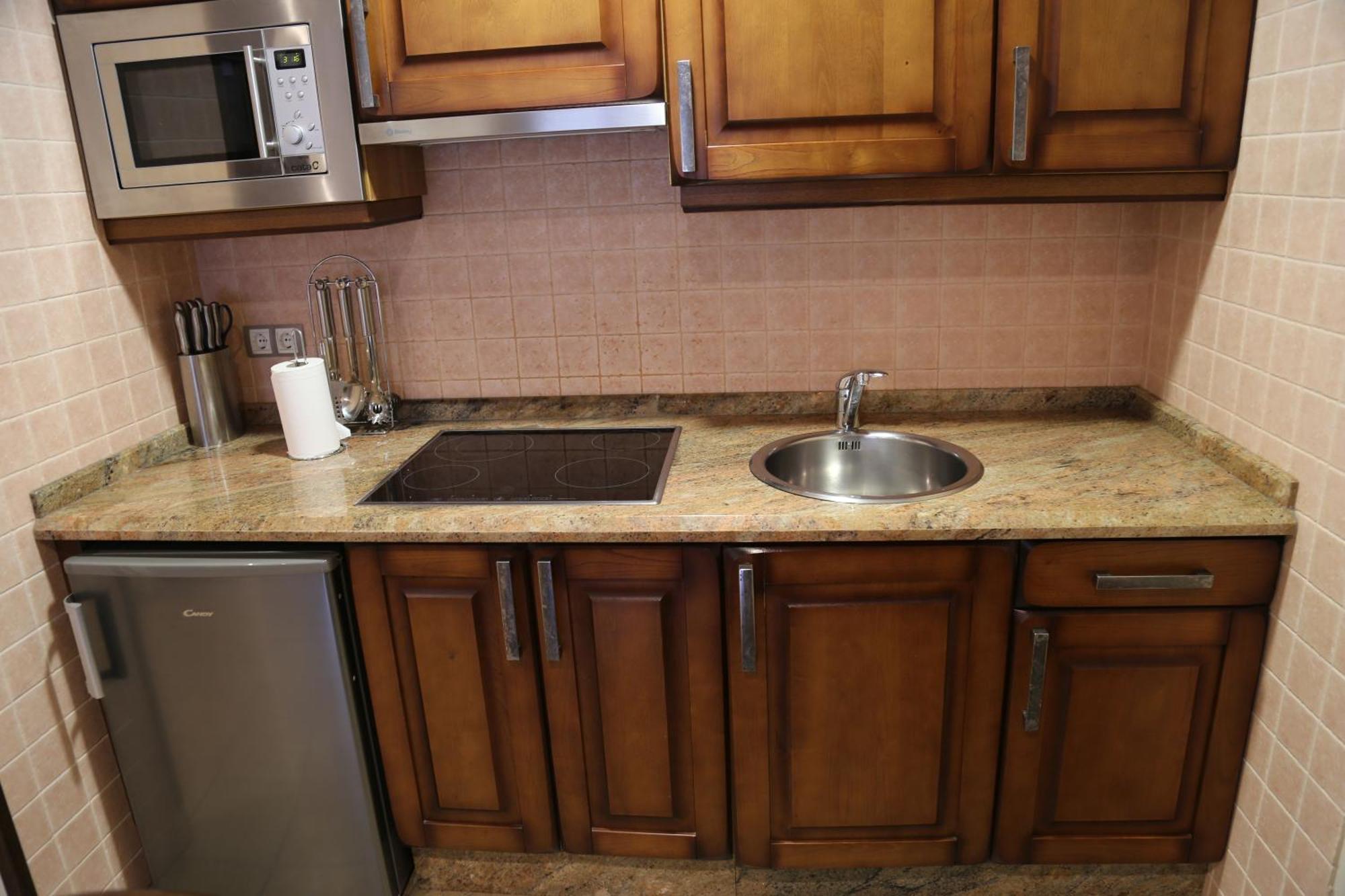 Apartamentos La Pontiga *** Infiesto Habitación foto