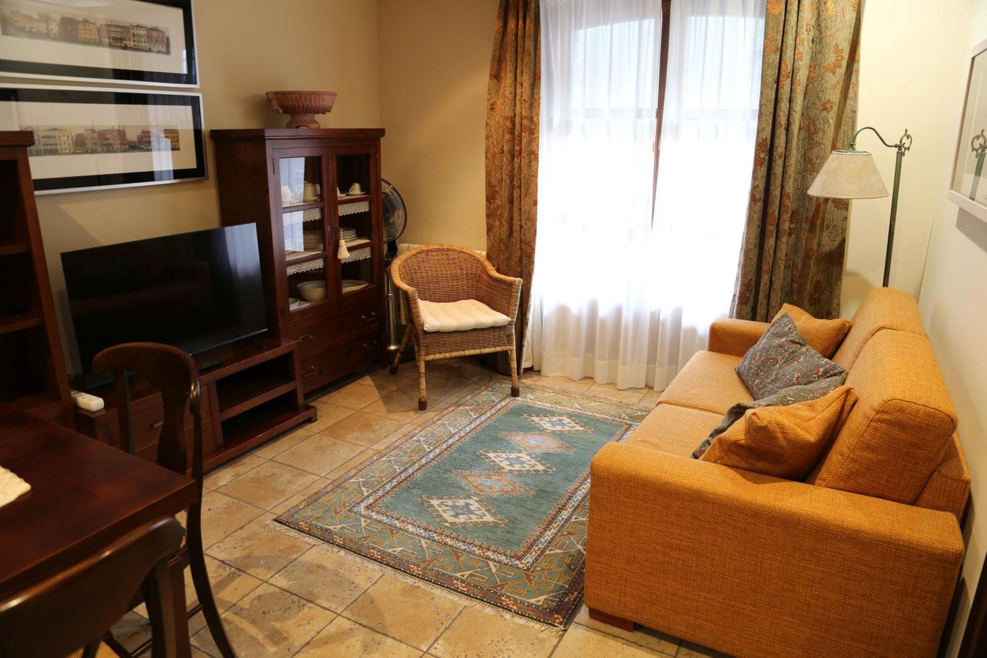 Apartamentos La Pontiga *** Infiesto Habitación foto